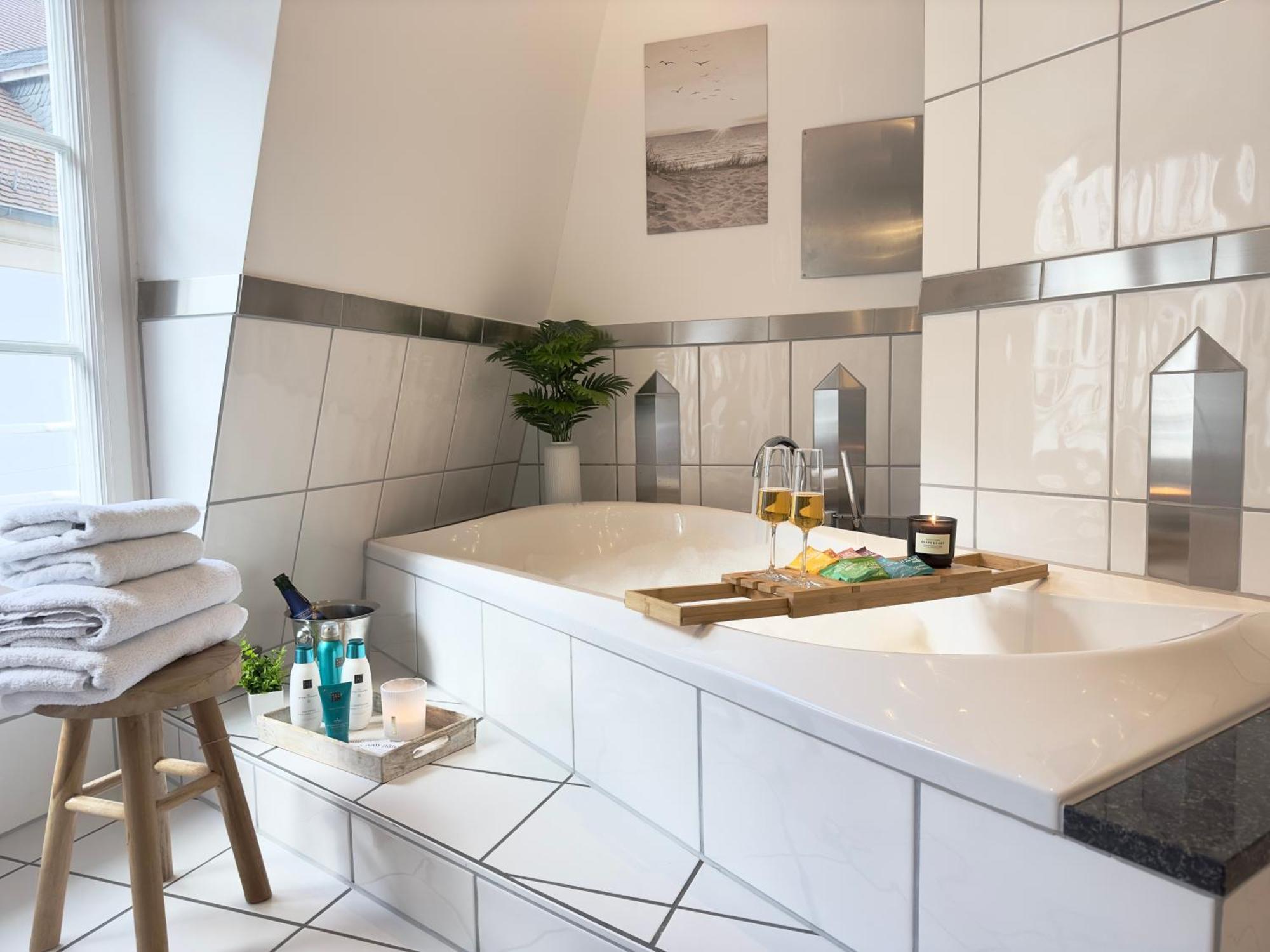 Luxury Old Town Suite - Xxl Terrasse & Xxl Penthouse Heidelberg Extérieur photo